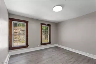 1923 Guernsey St, Bellaire, OH 43906 - Photo 7