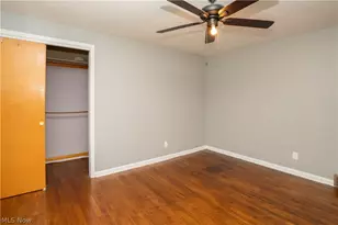 4544 Lakeknoll St, Louisville, OH 44641 - Photo 21