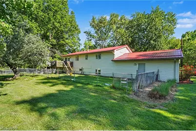 4250 Herr Fieldhouse Road, Worthington, OH 44470 - Photo 45