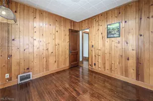 748 E Main St, Ravenna, OH 44266 - Photo 15
