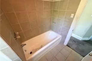 918 Frederick Blvd, Akron, OH 44320 - Photo 21