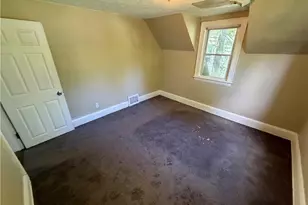 918 Frederick Blvd, Akron, OH 44320 - Photo 29