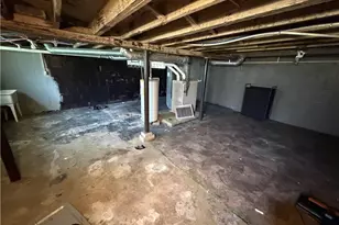 918 Frederick Blvd, Akron, OH 44320 - Photo 31