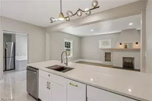 10225 Baltic Rd, Loveland, OH 44102 - Photo 15