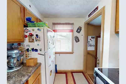 1521 27th Street NE, Canton, OH 44714 - Photo 9