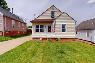 1521 27th St NE, Canton, OH 44714 - Photo 1