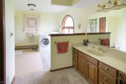 9775 W Bloom Road, Port Clinton, OH 43449 - Photo 25