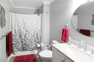 9775 W Bloom Rd, Port Clinton, OH 43449 - Photo 7