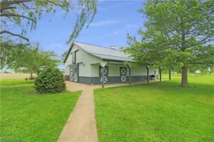 9775 W Bloom Rd, Port Clinton, OH 43449 - Photo 47