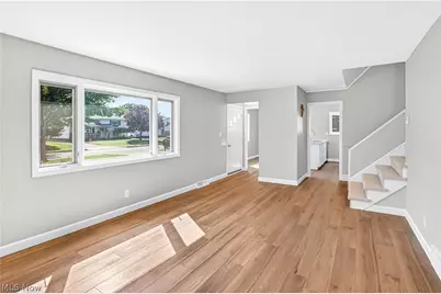 317 E 312th Street, Willowick, OH 44095 - Photo 13