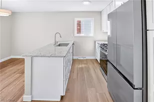 317 E 312th St, Willowick, OH 44095 - Photo 5