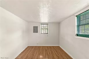 41511 Hazelwood St, Elyria, OH 44035 - Photo 9