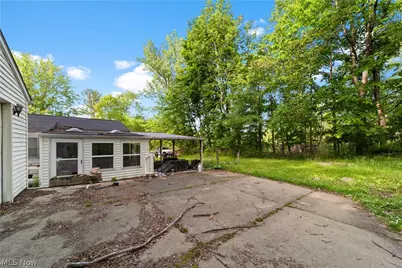 41511 Hazelwood Street, Elyria, OH 44035 - Photo 17