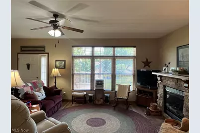 203 Heritage Crossing SE, Sugarcreek, OH 44681 - Photo 21