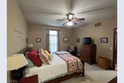 203 Heritage Crossing SE, Sugarcreek, OH 44681 - Photo 27
