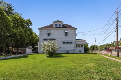 2395 East Avenue, Akron, OH 44314 - Photo 39