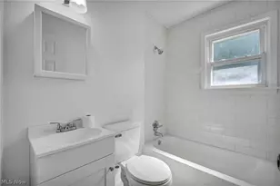 424 E 308th St, Willowick, OH 44095 - Photo 35