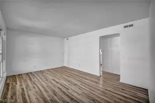 424 E 308th St, Willowick, OH 44095 - Photo 29