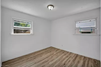 424 E 308th Street, Willowick, OH 44095 - Photo 31
