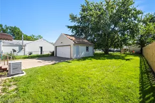 424 E 308th St, Willowick, OH 44095 - Photo 43