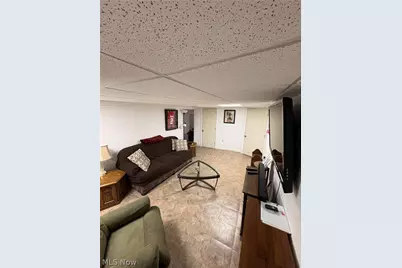 3721 Collins Way, Weirton, WV 26062 - Photo 45