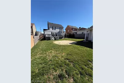 3721 Collins Way, Weirton, WV 26062 - Photo 9