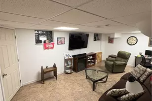 3721 Collins Way, Weirton, WV 26062 - Photo 41