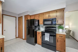 3937 McTaggart Blvd, Kent, OH 44240 - Photo 9