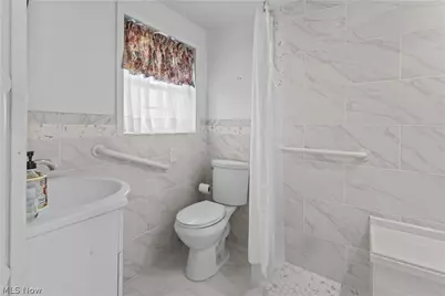 10 Sarah Boulevard, Toronto, OH 43964 - Photo 19