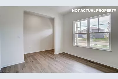 3704 Aileen Way, Zanesville, OH 43701 - Photo 5