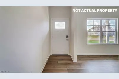 3704 Aileen Way, Zanesville, OH 43701 - Photo 3