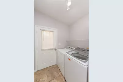 3862 & 3866 Seneca Street, Stow, OH 44224 - Photo 29