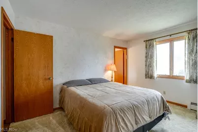 317 E Linwood Avenue, Akron, OH 44301 - Photo 23