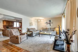 317 E Linwood Ave, Akron, OH 44301 - Photo 7