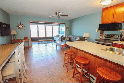230 W Lakeshore Drive #F, Port Clinton, OH 43452 - Photo 9