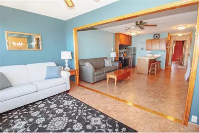 230 W Lakeshore Drive #F, Port Clinton, OH 43452 - Photo 5