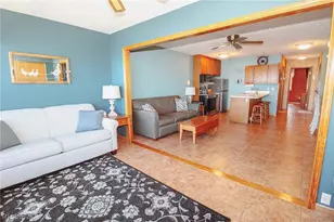 230 W Lakeshore Dr, Port Clinton, OH 43452 - Photo 5