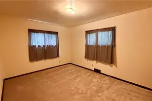 1101 Fess Ave, Akron, OH 44307 - Photo 5