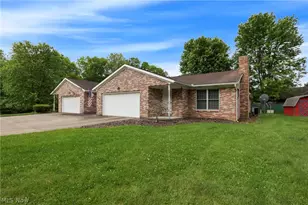 1616 Quail Hollow Dr, Cambridge, OH 43725 - Photo 3