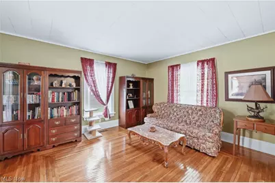 354 W 10th Street, Salem, OH 44460 - Photo 9
