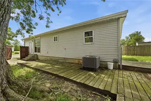 490 Arabian Ct, LaGrange, OH 44050 - Photo 29