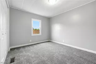 490 Arabian Ct, LaGrange, OH 44050 - Photo 19