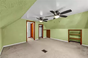 208 Longfellow St, Elyria, OH 44035 - Photo 27