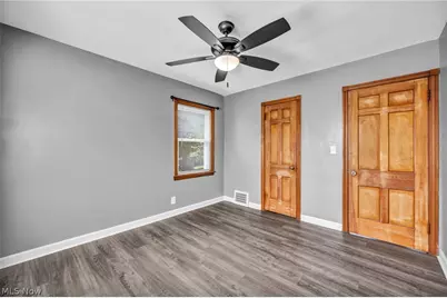 208 Longfellow Street, Elyria, OH 44035 - Photo 19