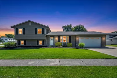 127 Edgefield Drive, Elyria, OH 44035 - Photo 1