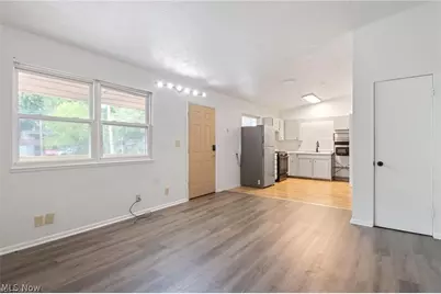 1927 Preston Avenue, Akron, OH 44305 - Photo 5