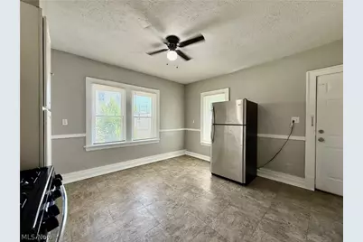 2602 Vega Avenue, Loveland, OH 44113 - Photo 7