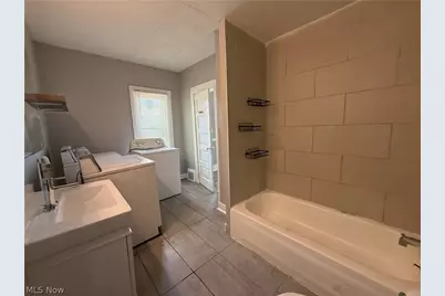 2602 Vega Avenue, Loveland, OH 44113 - Photo 25