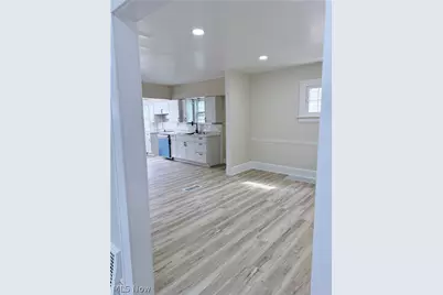 569 Barwell Street, Akron, OH 44303 - Photo 11