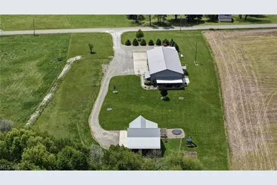 7839 Chestnut Ridge Road NW, Beach City, OH 44608 - Photo 7
